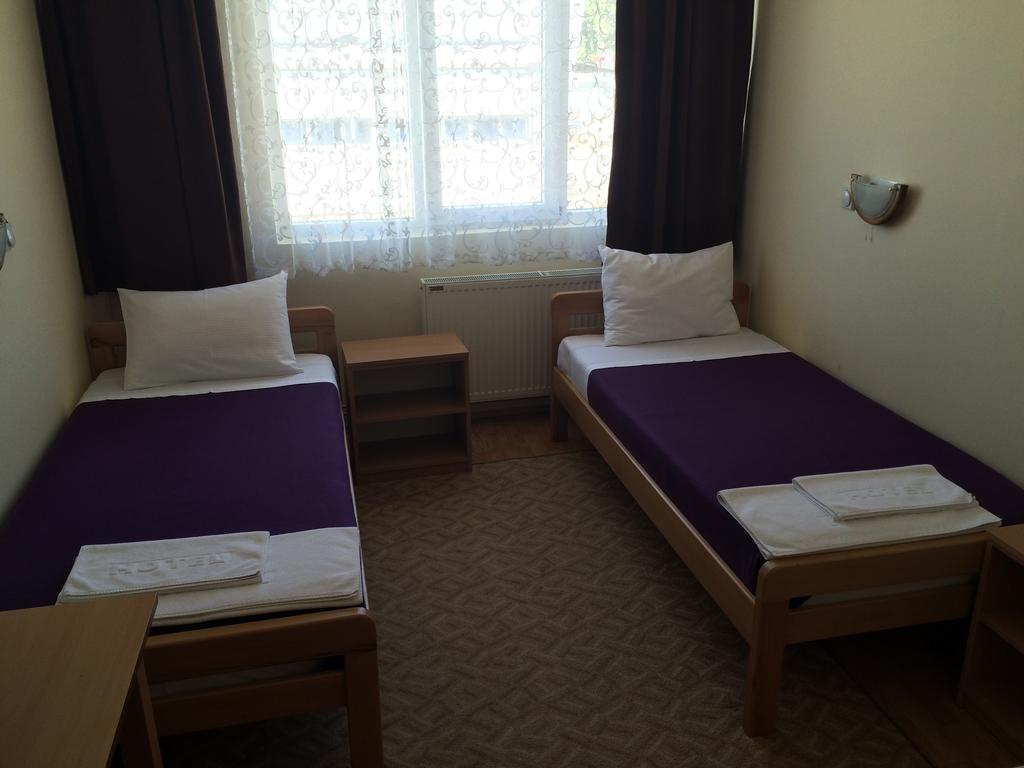 Garni Hotel Alma Пірот Номер фото