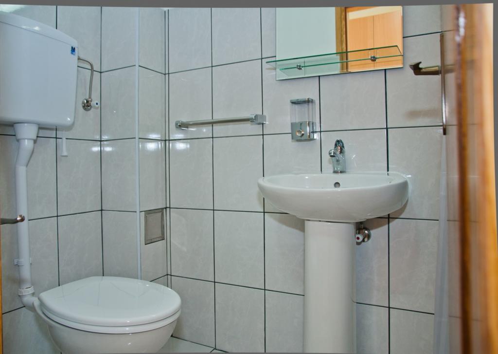 Garni Hotel Alma Пірот Номер фото